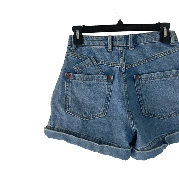 BDG Urban Outfitters Women's Size 24 Mom‎ Denim High Rise Shorts - Image 4