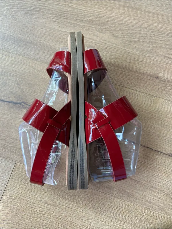 JOURNEE LAVINE MULTI STRAP SANDALS IN STATEMENT SIZE 5.5 Red - Image 6