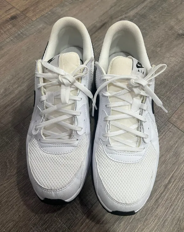 Nike air max excee size 10 - Image 2