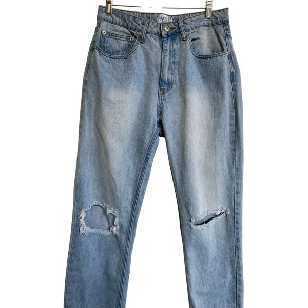 Princess Polly Light Wash High Rise Distressed Straight Leg Jeans‎ Size 6 - Image 4