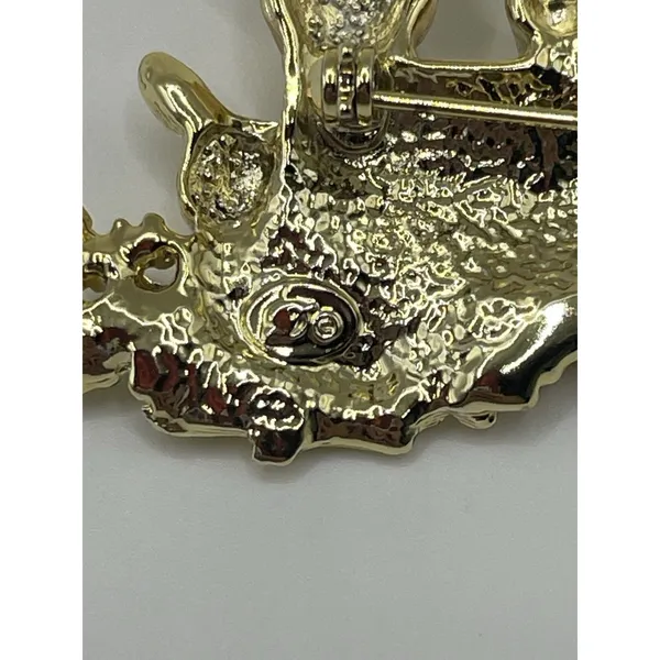 Danecraft Vintage Deer Pin Brooch Doe Brushed Gold Christmas Signed NOS 80s - Image 3