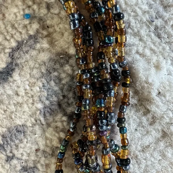 Chic Multistrand Beaded Necklace With a Mix of Stones and Beads - Image 3