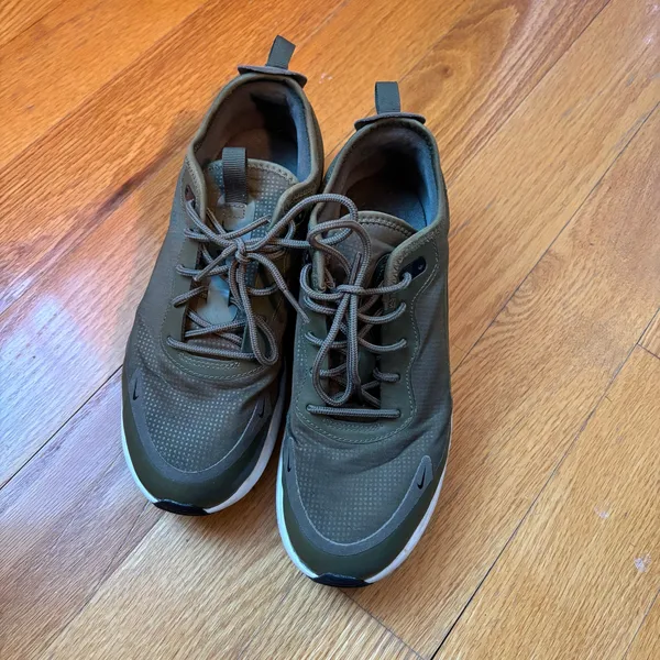 Nike Air Max Dia Sneakers Olive Green Orange Pulse AQ4312-200 Women's Size 7.5 - Image 5