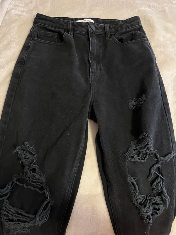 90s Boyfriend Jeans - Image 4