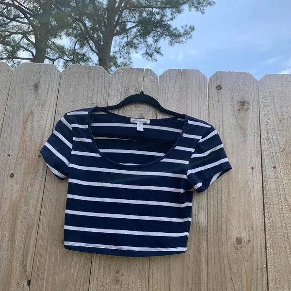 American Apparel Blue & white‎ striped crop top size small - Image 2