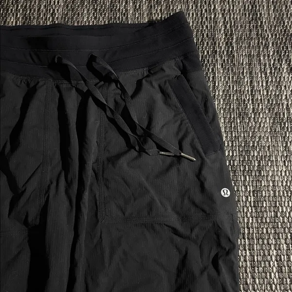 Lululemon Dance Studio Mid-Rise Pant *Regular *Unlined Swift Size 8 - Image 3