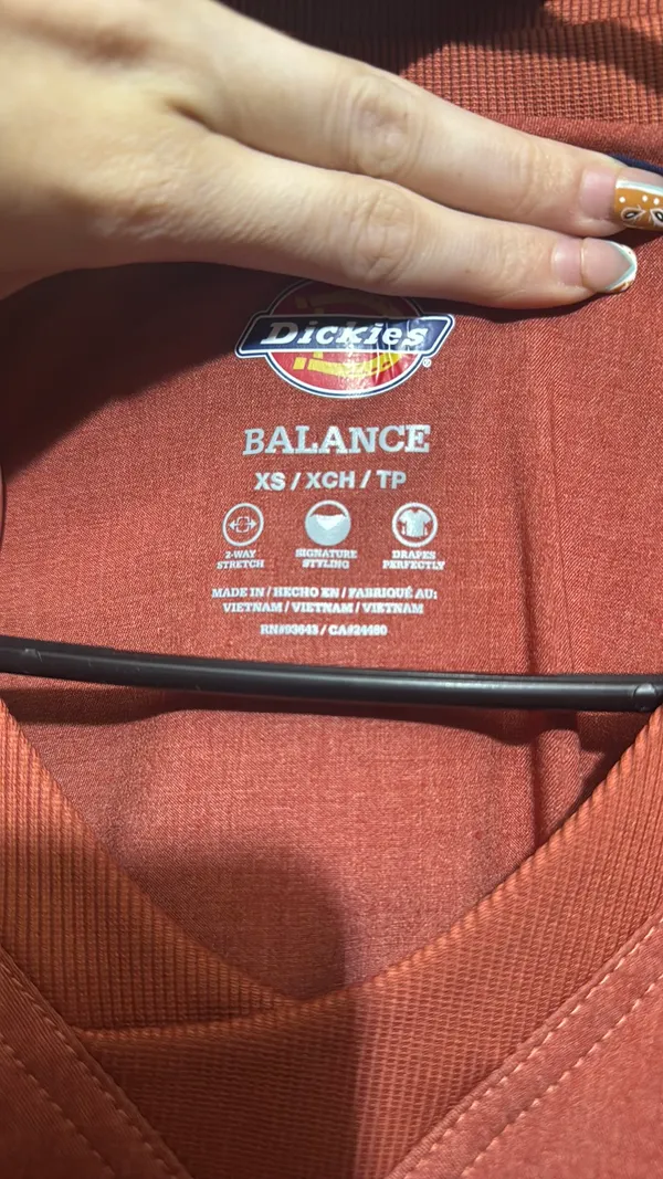 Dickies Scrubs Set  - Image 3
