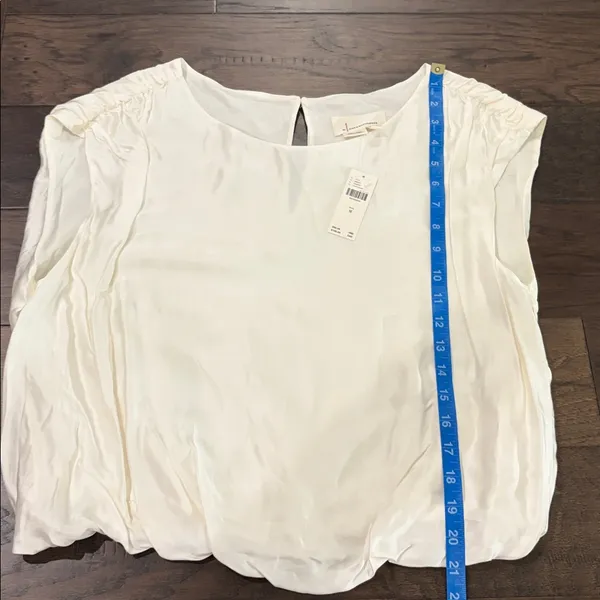 New With Tags By Anthropologie Silky Boatneck Blouse Sz M - Image 11