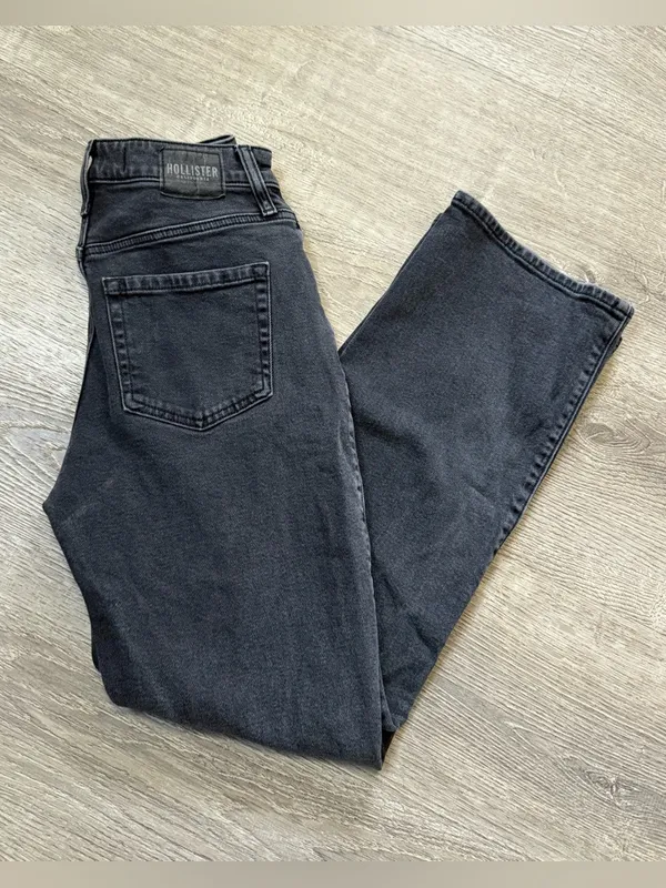 •Hollister• Ultra High Rise Dad Jeans - Image 6