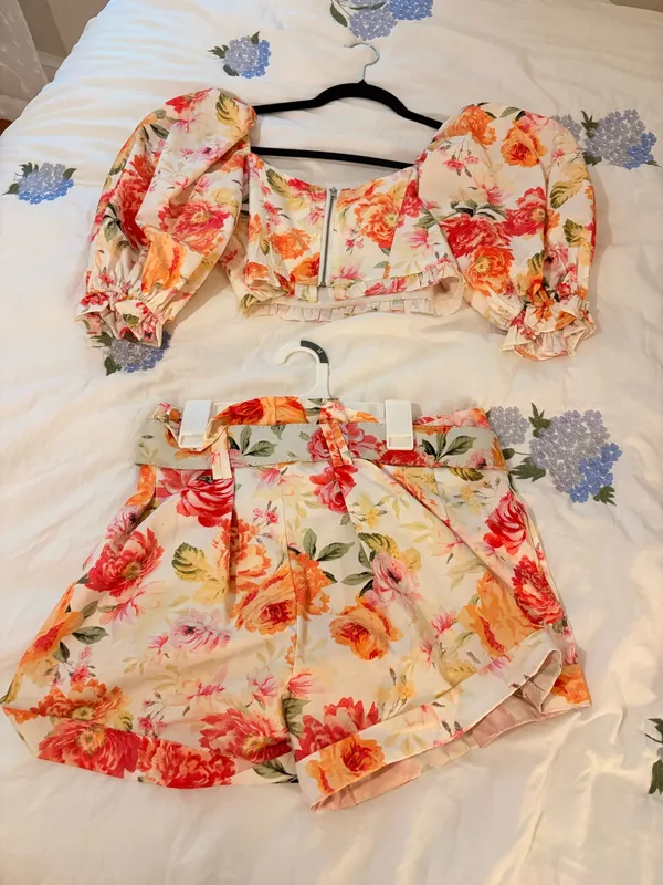 Floral set Multiple - Image 2