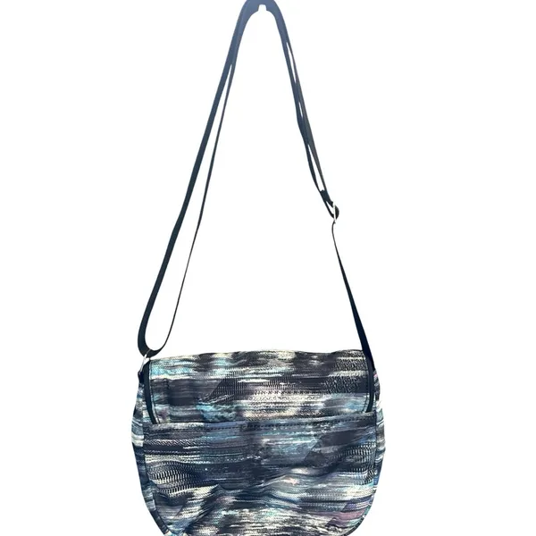 Ivivva By Lululemon Stylish Multicolor Shoulder Bag - Image 2