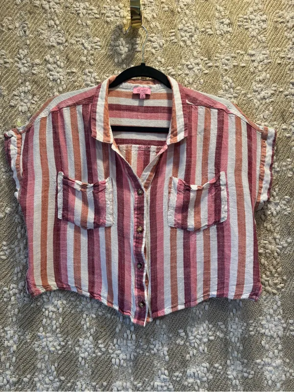Miami by Francesca’s Striped‎ Button Down Crop Top Size L - Image 4