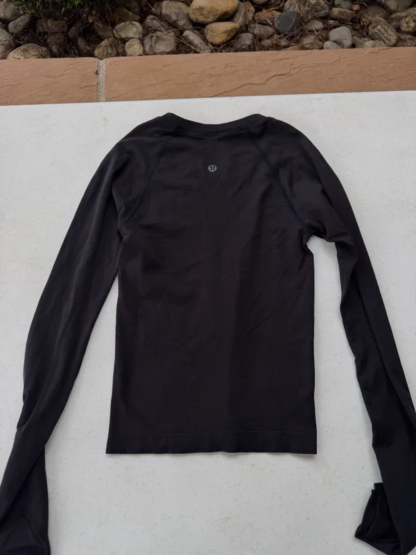 Lululemon Swiftly Long Sleeve - Image 2