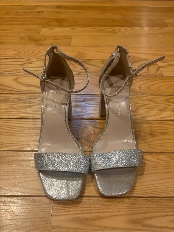 Kelly & Katie Size 6.5 Silver Jeweled Ankle Strap Block Heels - Image 2