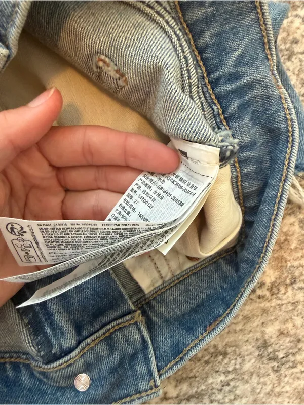 Abercrombie Mid Rise Mini Jean Skirt - Image 3