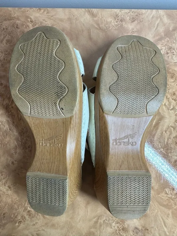 Dansko White Leather Comfort Wedge Sandals Size 39 US 8.5-9 - Image 7
