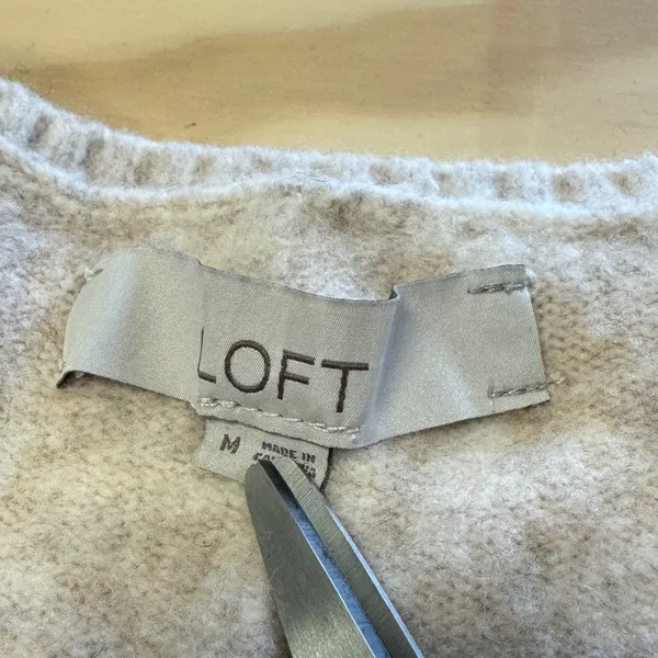 LOFT Womens V-Neck Seamed Drop Shoulder Sweater Beige Marl Size Med Neutral Fall - Image 6