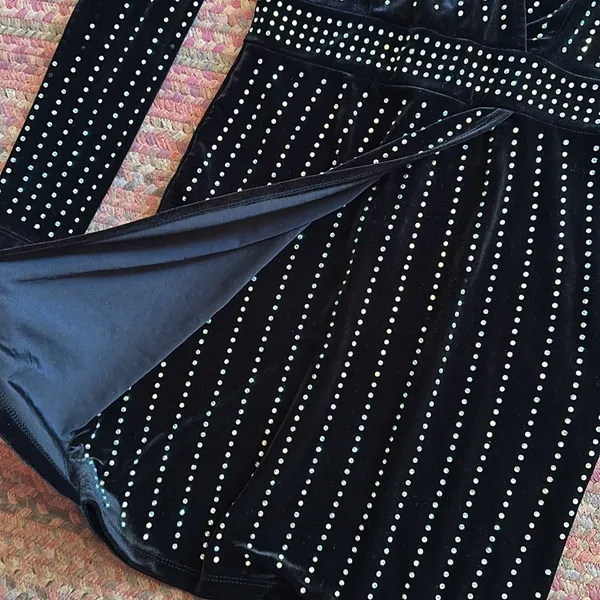 Windsor Black Velvet Studded V Neck Wrap Long Sleeve Dress - Image 10