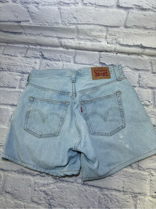 Levi's 501 Mid Thigh Shorts Women 27 Blue Denim Light Wash Button Fly Mom Jean - Image 8