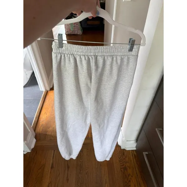 White Fox Boutique Offstage Sweatpants light grey women's medium - Image 4