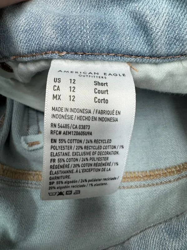 American Eagle Stretch Curvy Straight Jeans Size 12 Short - Image 8