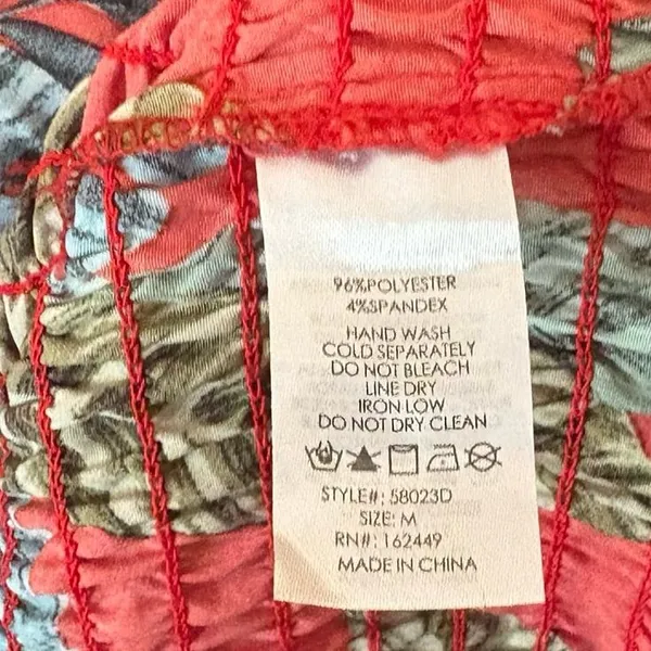 Milk & Honey Red Floral‎ Dress Size Medium - Image 8