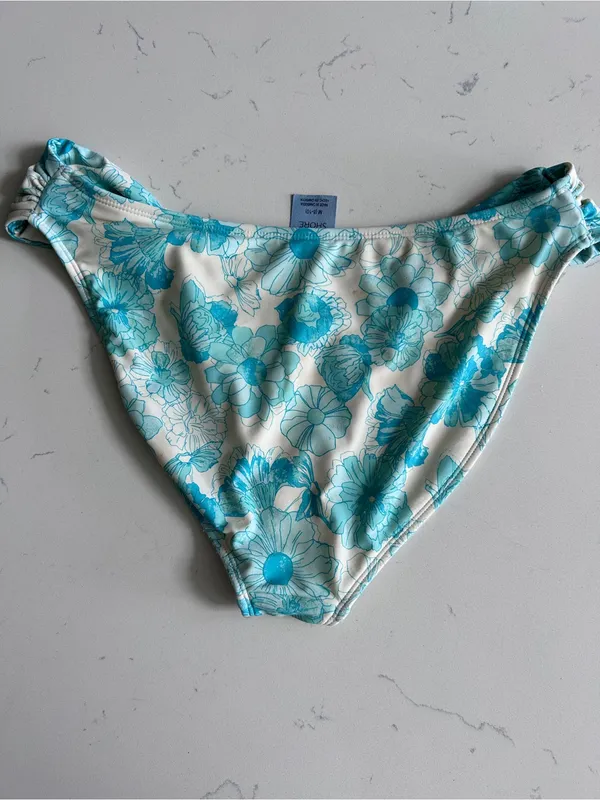 Shade & Shore Aqua Floral Women’s Two-Piece Swim Suit - Image 9
