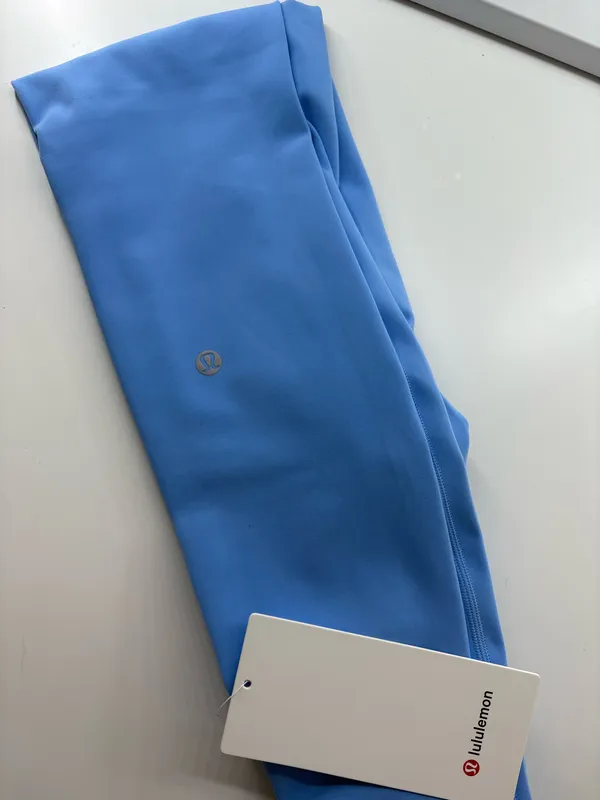 Lululemon Wunder Train HR Tight 28” - Image 3