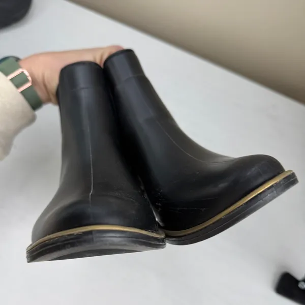 Kate Spade Solstice Ankle Rain Bootie Water Resistant Black Rubber Size 6 - Image 11