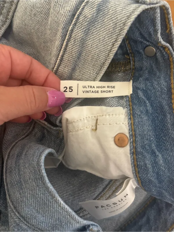 PacSun Light Blue Ripped Denim Cutoff Shorts - Image 5