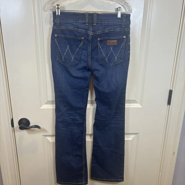 Wrangler® Women Mae Mid Rise Dark Blue Bootcut Jeans Size 5x32 Western Rodeo - Image 3
