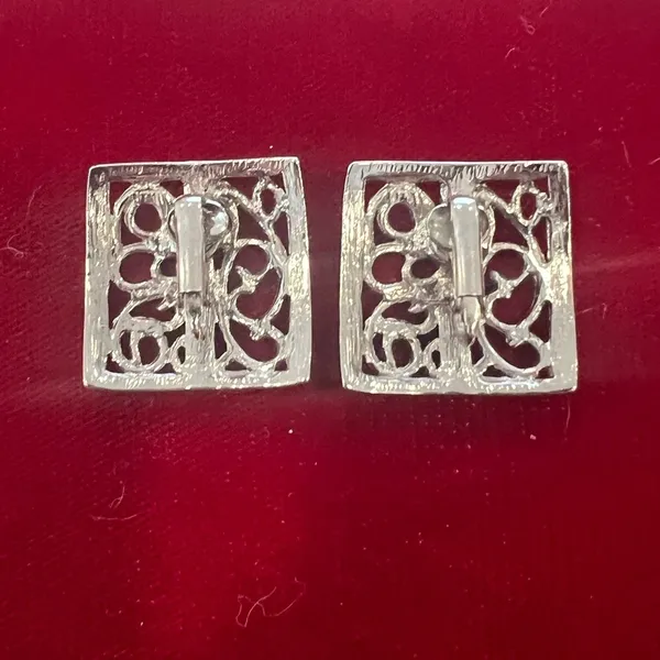 Vintage rectangle silver clip on earrings - Image 3