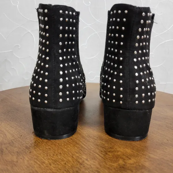 JustFab Jenna Women's Ankle Boots 7 Black Studded Suede Slip On Block Heels - Image 6