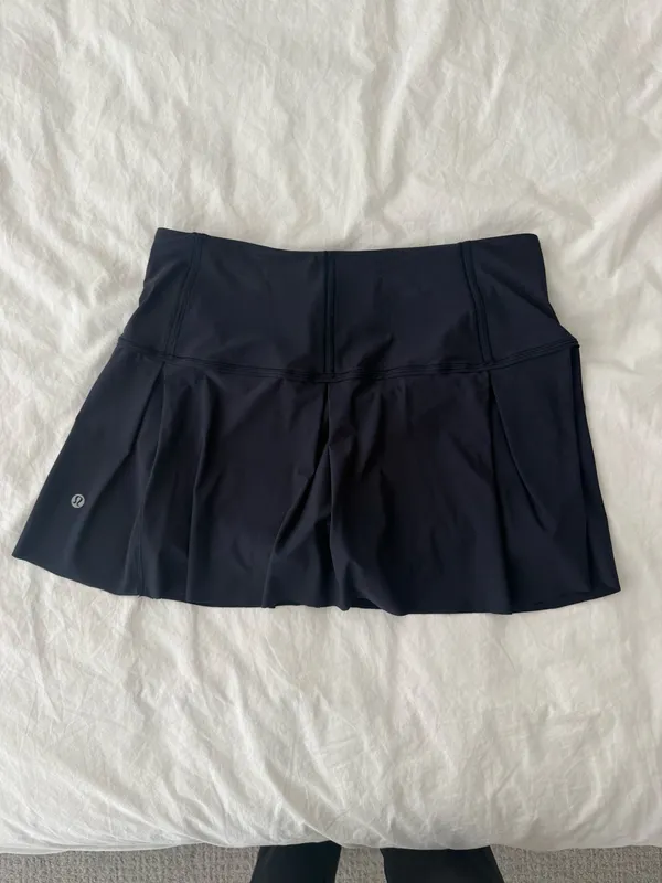 Lululemon skirt - Image 2
