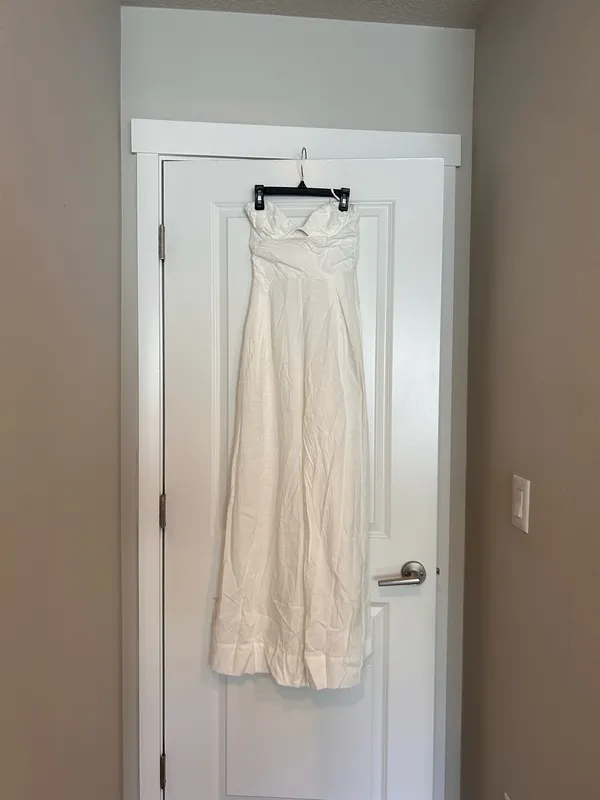 Showpo White Jumpsuit With Pockets and tie back detail - Image 5