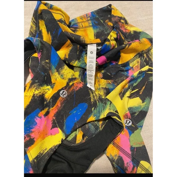 Lululemon Wunder Train High Rise Shorts & Top Set 6 Undertone Black Multi Print - Image 7