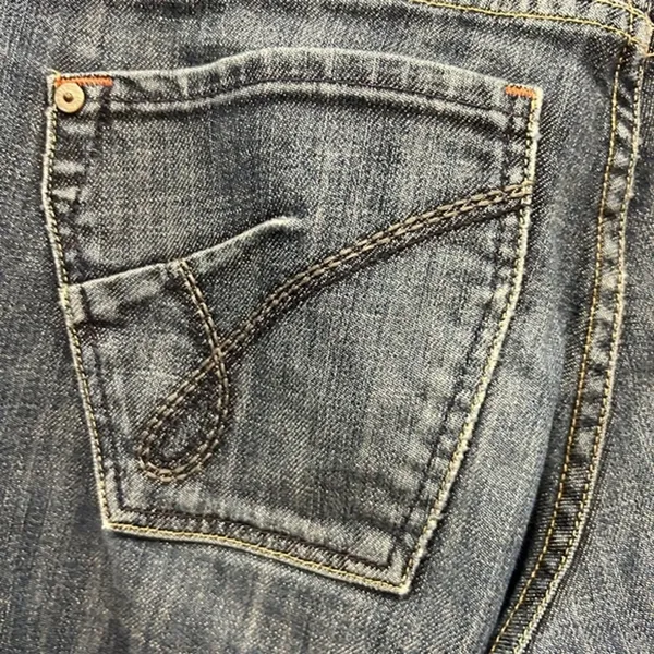 James Jeans Dry Aged Denim Women 27 Dark‎ Wash Bootcut Kick Crop Made in USAUSA - Image 5