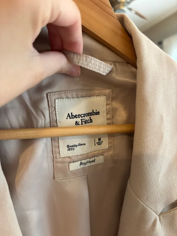 Abercrombie boyfriend blazer jacket - Image 3