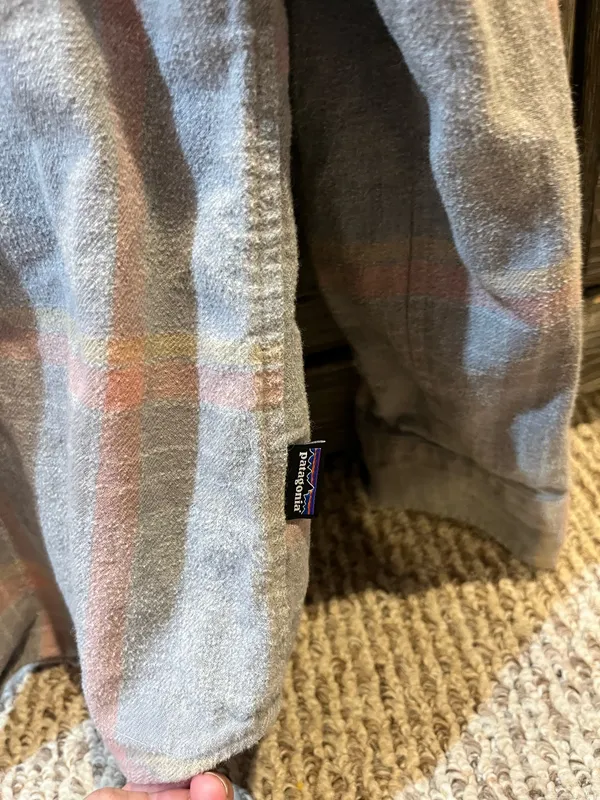 Patagonia Flannel - Image 5