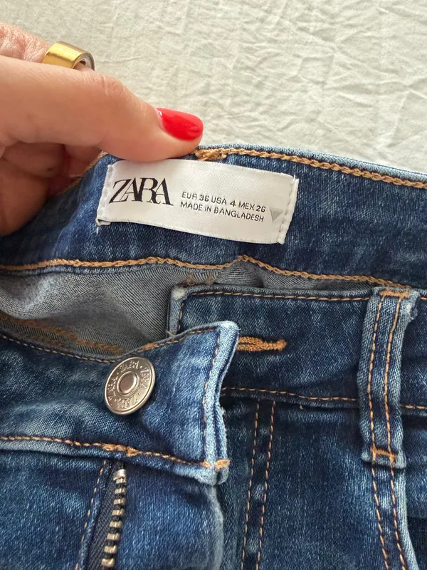 ZARA Jeans High-Rise - Image 3