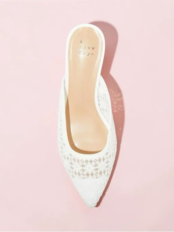 NWT A New Day Women's Delilah Floral Embroidered Mule Heels Off White 7.5 - Image 3