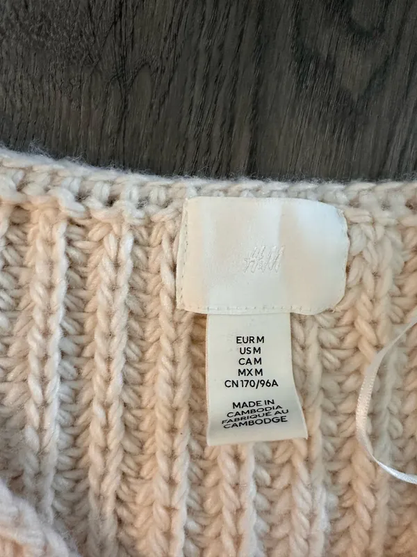H&M White Chunky Sweater - Image 3