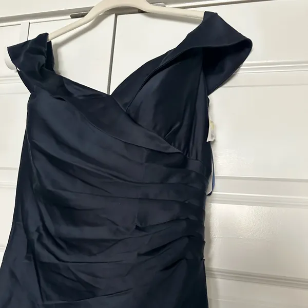 La Femme Off-the-Shoulder Ruched Satin‎ Gown. mother of the bride NWT - Image 5