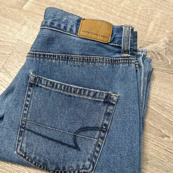 •AMERICAN EAGLE• MOM JEAN - Image 9