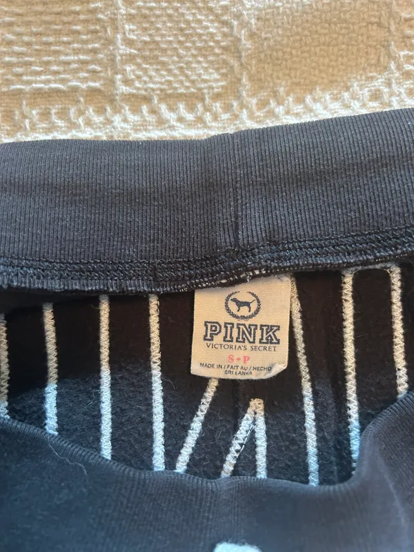 PINK victoria secret cropped athletic sweat pants Size S - Image 2