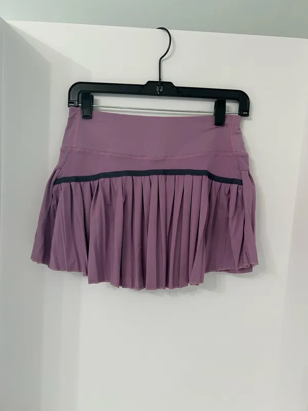Purple pleated tennis skirt - Image 2