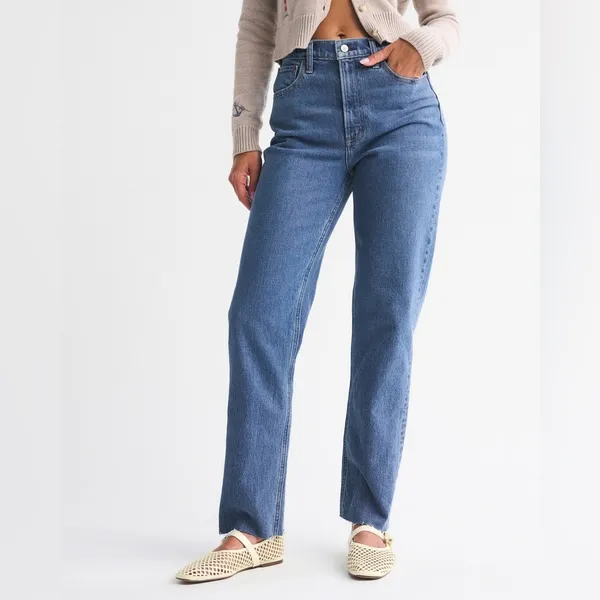 Abercrombie Curve Love Jeans 90s slim straight ultra high rise medium wash raw - Image 10