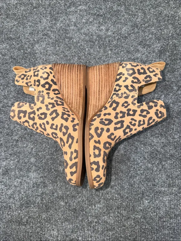 Toms Leopard Print Chelsea Booties in Tan and Black - Image 4
