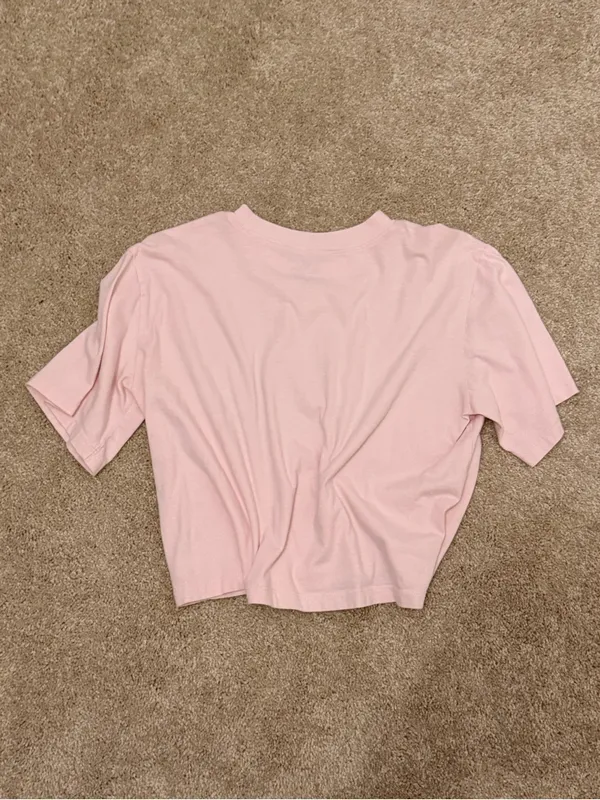Hollister Pink Cropped T-Shirt - Image 4