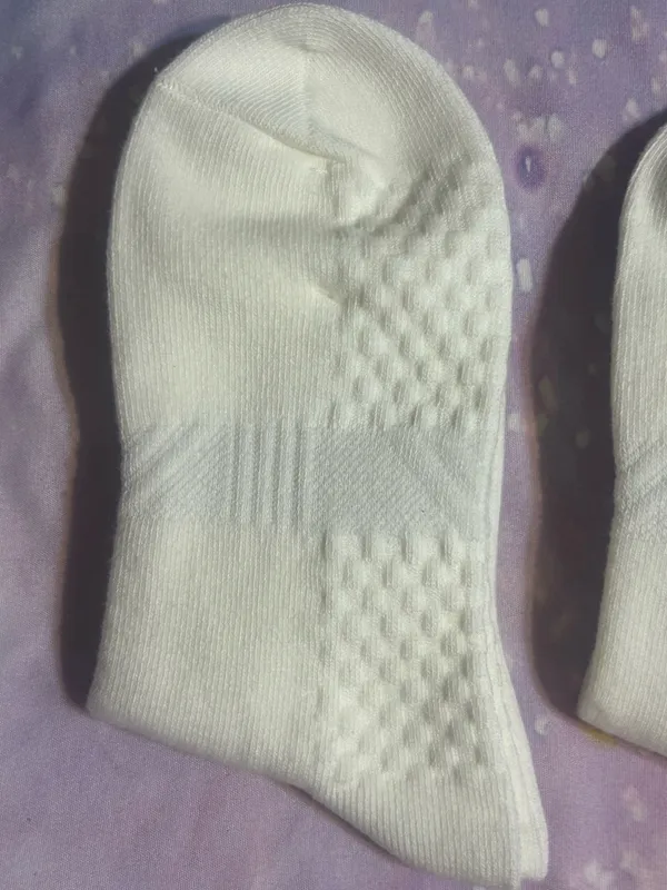 Lululemon Socks quarter crew - Image 7